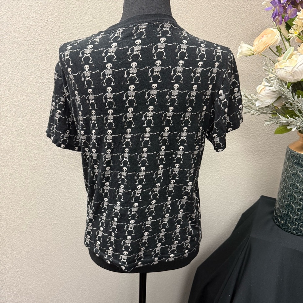 Eighty Eight Brand Black Skeleton Graphic Tee Cotton Short Sleeve Size 14 - Picture 4 of 7